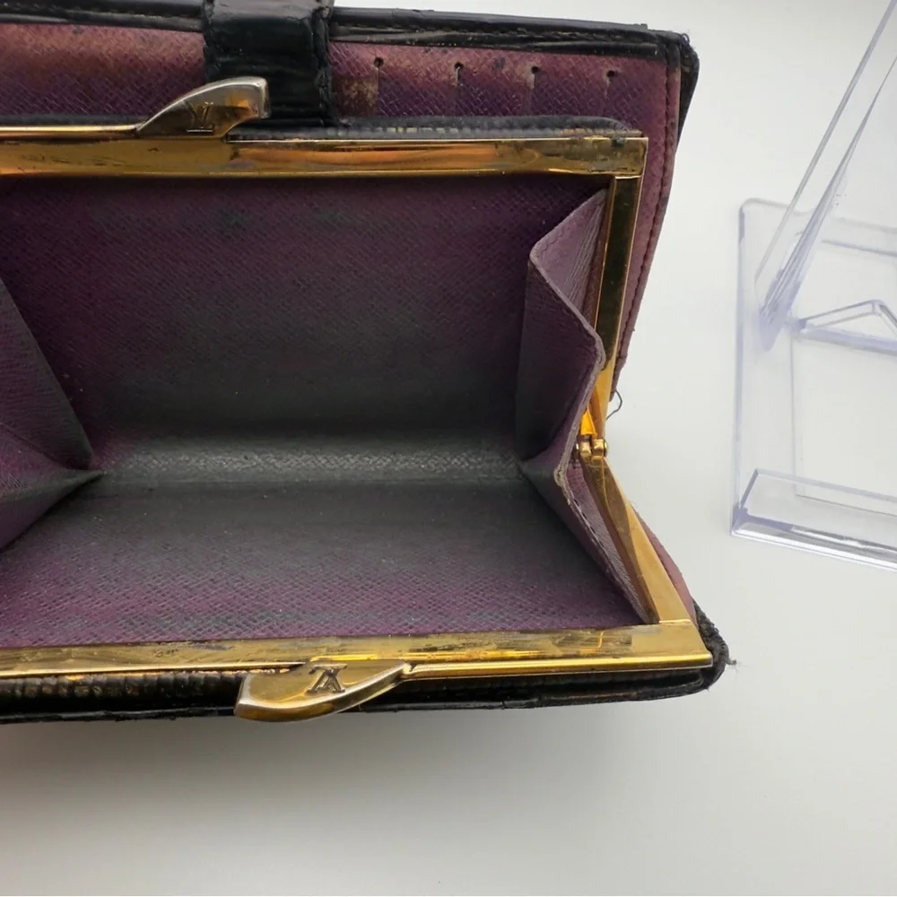 Louis Vuitton Black Epi Leather French Purse Wallet Gold | Women’s | Used |